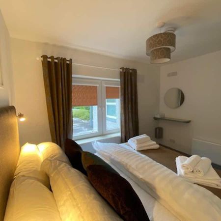 Location Location - Gorgeous 3 Bed Apartment In Killarney Eksteriør bilde